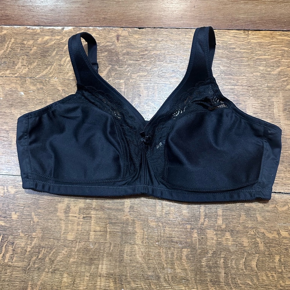 Glamorise Black Wireless Support Bra‎ sz 44D
